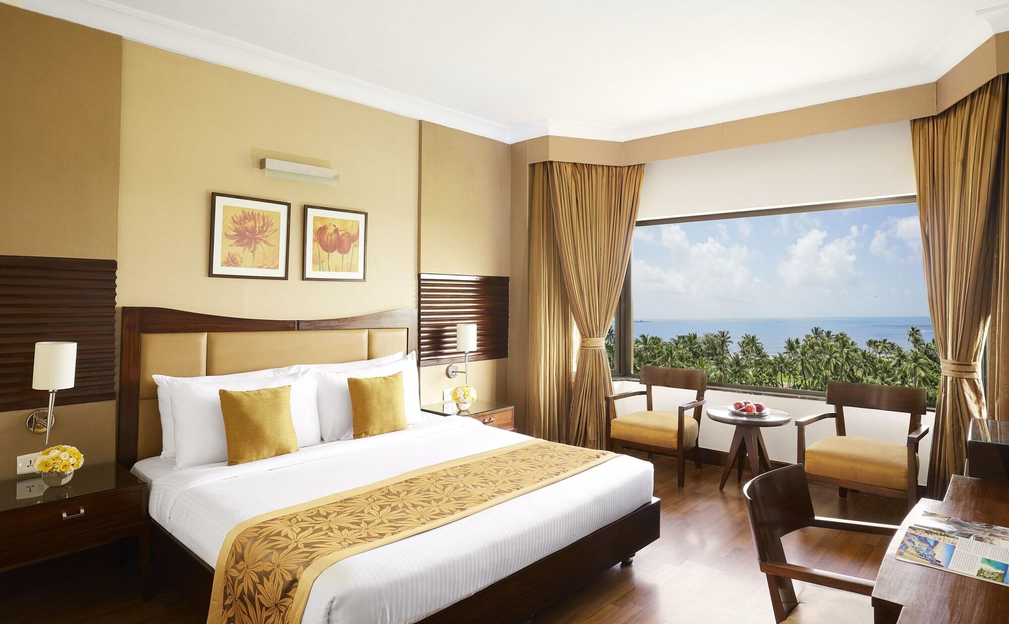 The Retreat Hotel & Convention Centre Mumbai Dış mekan fotoğraf